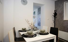 Apartman Grey